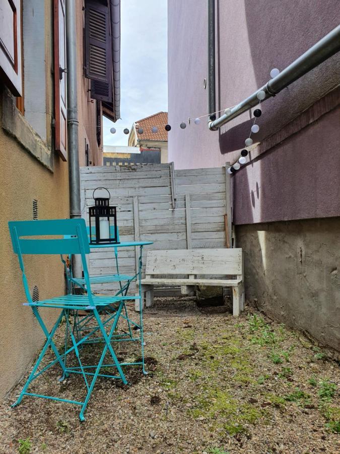 Appartement Industriel Avec Petite Terrasse Belfort Luaran gambar